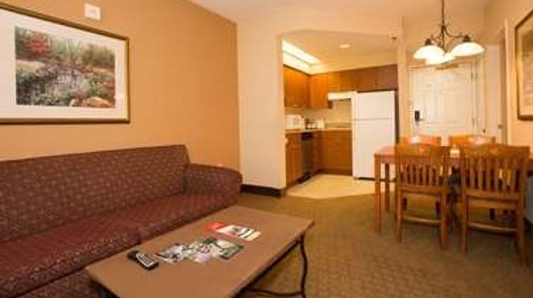 staySky Suites I-Drive Orlando Suite