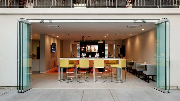 Hotel Lucent Room