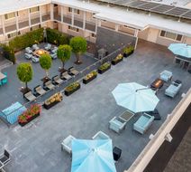 Hotel Lucent Exterior