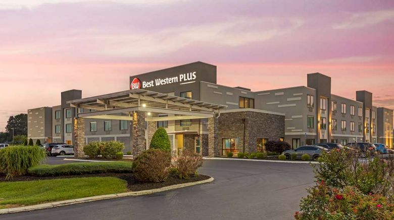 <b>Best Western Bowling Green Exterior</b>. Images powered by <a href="https://iceportal.shijigroup.com/" title="IcePortal" target="_blank">IcePortal</a>.