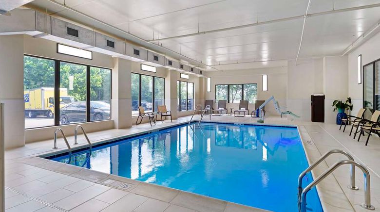 <b>Best Western Plus Thornburg Inn & Suites Pool</b>. Images powered by <a href="https://iceportal.shijigroup.com/" title="IcePortal" target="_blank">IcePortal</a>.