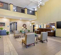 Best Western Plus Thornburg Inn & Suites Lobby