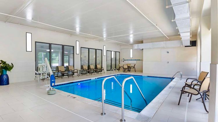 Best Western Plus Thornburg Inn & Suites Pool