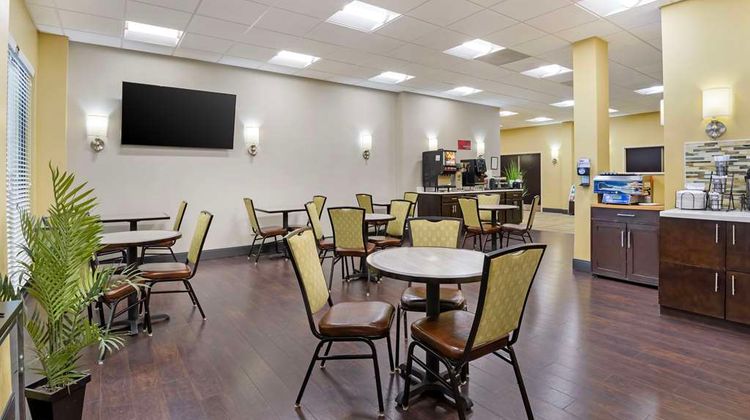 Best Western Plus Thornburg Inn & Suites Restaurant