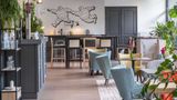<b>Hotel Litteraire Alexandre Vialatte Lobby</b>. Images powered by <a href="https://iceportal.shijigroup.com/" title="IcePortal" target="_blank">IcePortal</a>.