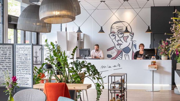 Hotel Litteraire Alexandre Vialatte Lobby