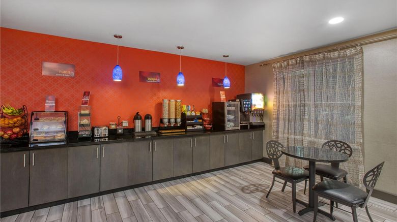 <b>Best Western Plus Tech Medical Ctr Inn Restaurant</b>. Images powered by <a href="https://iceportal.shijigroup.com/" title="IcePortal" target="_blank">IcePortal</a>.