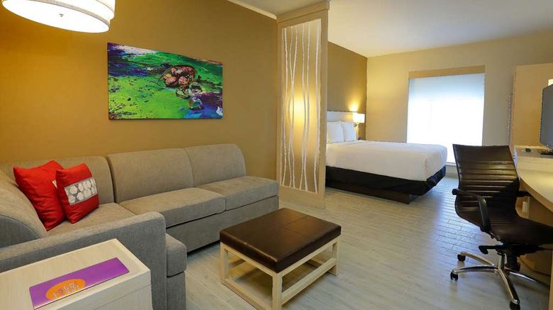 <b>Hyatt Place Tegucigalpa Room</b>. Images powered by <a href="https://iceportal.shijigroup.com/" title="IcePortal" target="_blank">IcePortal</a>.