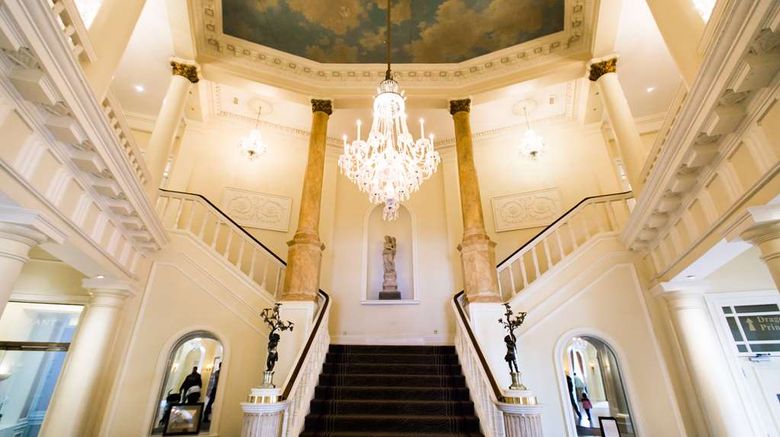 <b>The Angel Hotel Lobby</b>. Images powered by <a href="https://iceportal.shijigroup.com/" title="IcePortal" target="_blank">IcePortal</a>.