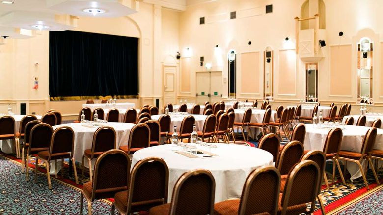 <b>The Angel Hotel Meeting</b>. Images powered by <a href="https://iceportal.shijigroup.com/" title="IcePortal" target="_blank">IcePortal</a>.