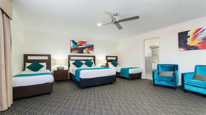 <b>Royal Coach Motor Inn Room</b>. Images powered by <a href="https://iceportal.shijigroup.com/" title="IcePortal" target="_blank">IcePortal</a>.