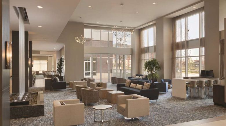 <b>Embassy Suites Woodlands/Hughes Landing Lobby</b>. Images powered by <a href="https://iceportal.shijigroup.com/" title="IcePortal" target="_blank">IcePortal</a>.