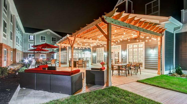 Homewood Suites by Hilton Bridgewater Exterior