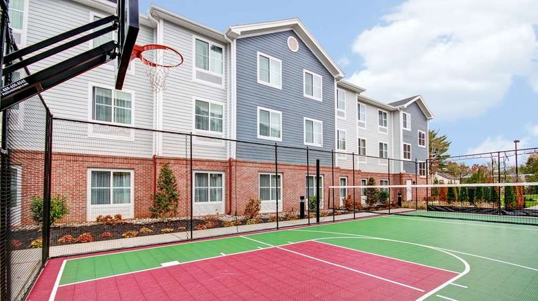 <b>Homewood Suites by Hilton Bridgewater Recreation</b>. Images powered by <a href="https://iceportal.shijigroup.com/" title="IcePortal" target="_blank">IcePortal</a>.