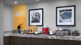 <b>Hampton Inn NoMa Union Station Restaurant</b>. Images powered by <a href="https://iceportal.shijigroup.com/" title="IcePortal" target="_blank">IcePortal</a>.