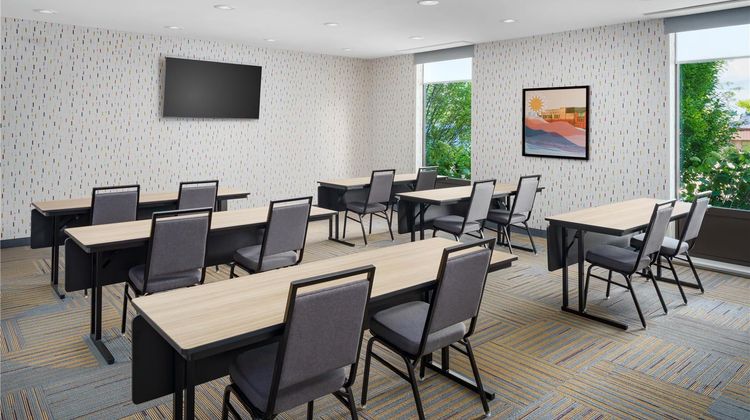 Home2 Suites by Hilton Champaign/Urbana Meeting