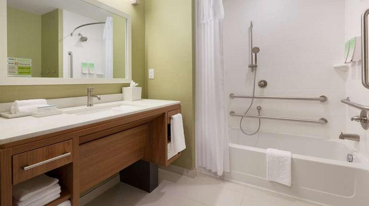 Home2 Suites Oklahoma City/Quail Springs Room