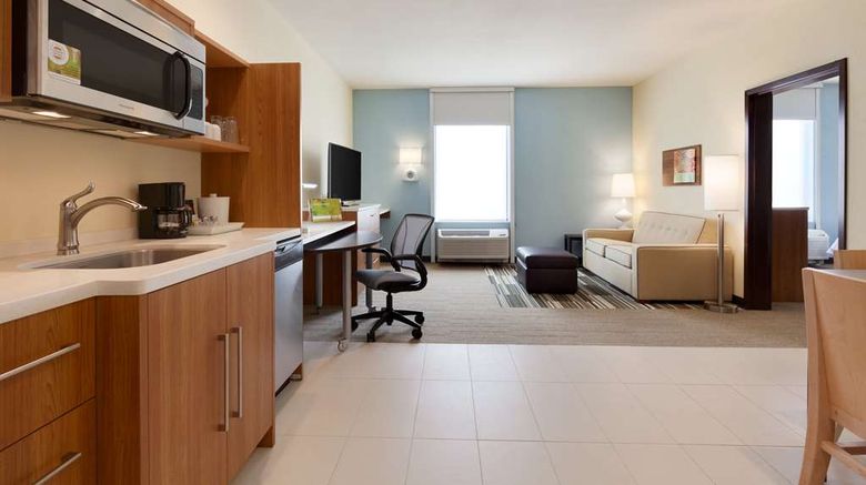 <b>Home2 Suites Oklahoma City/Quail Springs Room</b>. Images powered by <a href="https://iceportal.shijigroup.com/" title="IcePortal" target="_blank">IcePortal</a>.