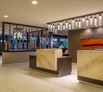 DoubleTree by Hilton San Bernardino Lobby