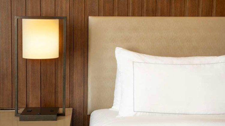 DoubleTree by Hilton San Bernardino Room
