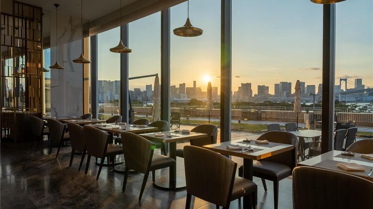 Hilton Tokyo Odaiba Restaurant