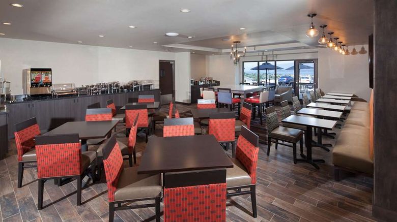 <b>Red Lion Inn & Suites Polson Restaurant</b>. Images powered by <a href="https://iceportal.shijigroup.com/" title="IcePortal" target="_blank">IcePortal</a>.