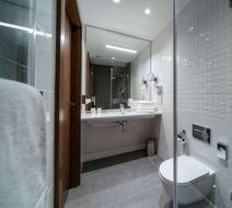 Hotel HP Park Plaza Room