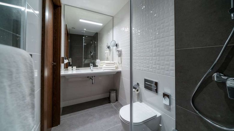 <b>Hotel HP Park Plaza Room</b>. Images powered by <a href="https://iceportal.shijigroup.com/" title="IcePortal" target="_blank">IcePortal</a>.