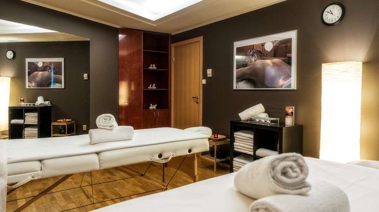 <b>Hotel HP Park Plaza Spa</b>. Images powered by <a href="https://iceportal.shijigroup.com/" title="IcePortal" target="_blank">IcePortal</a>.