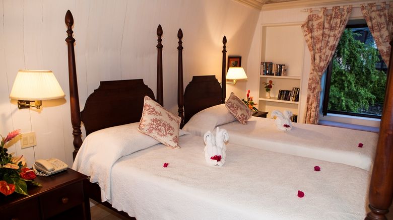 <b>The Villas at Stonehaven Room</b>. Images powered by <a href="https://iceportal.shijigroup.com/" title="IcePortal" target="_blank">IcePortal</a>.