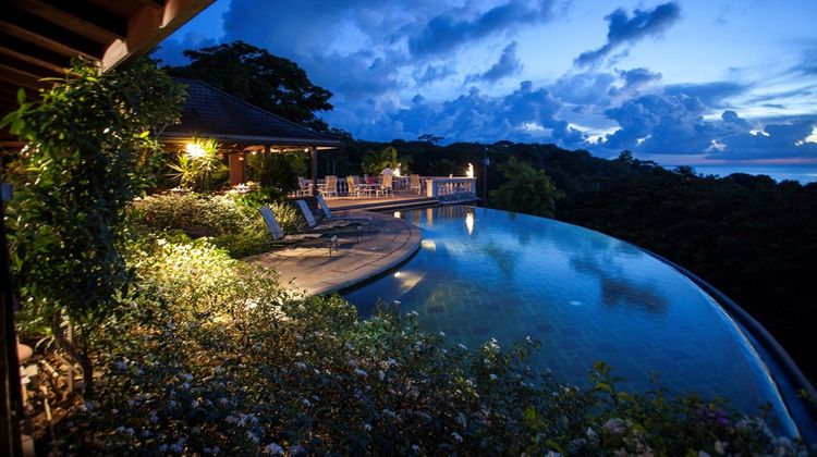 The Villas at Stonehaven Pool