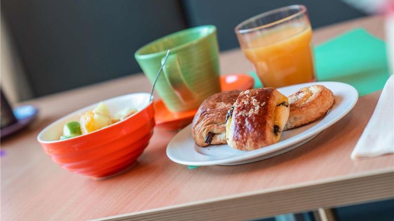 <b>Ibis Styles Paris Mairie de Montreuil Restaurant</b>. Images powered by <a href="https://iceportal.shijigroup.com/" title="IcePortal" target="_blank">IcePortal</a>.