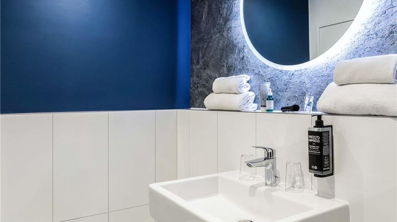<b>Ibis Styles Paris Mairie de Montreuil Room</b>. Images powered by <a href="https://iceportal.shijigroup.com/" title="IcePortal" target="_blank">IcePortal</a>.