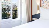 Ibis Styles Paris Eiffel Cambronne Room
