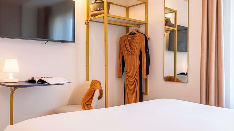 Ibis Styles Paris Eiffel Cambronne Room