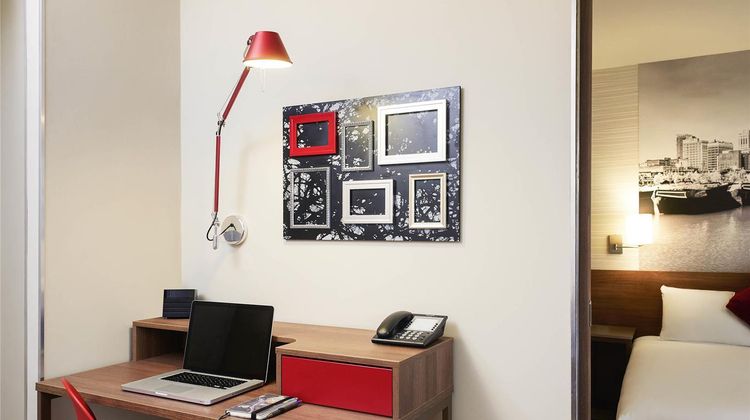 Aparthotel Adagio Birmingham City Centre Room