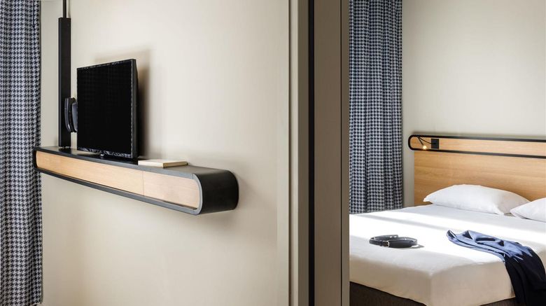<b>Aparthotel Adagio Access la Defense Room</b>. Images powered by <a href="https://iceportal.shijigroup.com/" title="IcePortal" target="_blank">IcePortal</a>.