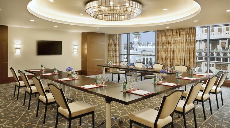 Conrad Jabal Omar Makkah Meeting