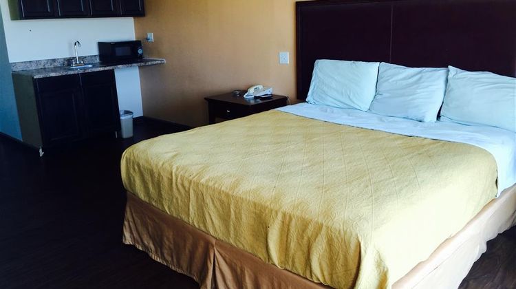 Americas Best Value Inn Texarkana Room