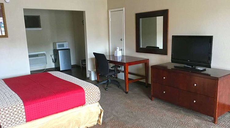 Americas Best Value Inn Texarkana Room