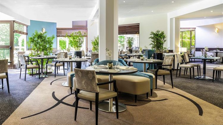 Mercure Maurepas Saint Quentin Restaurant