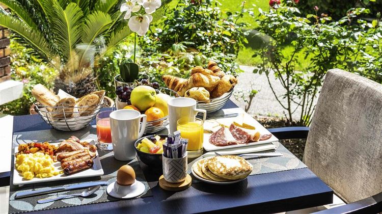 Mercure Maurepas Saint Quentin Restaurant