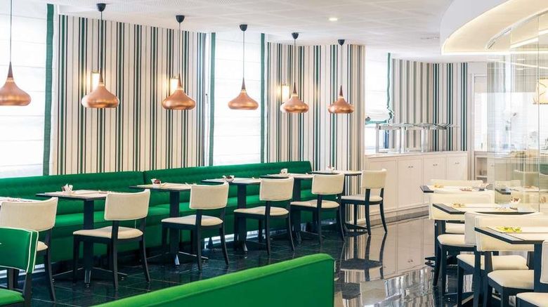 <b>Mercure Bilbao Jardines de Albia Restaurant</b>. Images powered by <a href="https://iceportal.shijigroup.com/" title="IcePortal" target="_blank">IcePortal</a>.