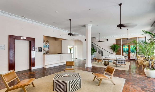 Clinton Hotel South Beach Lobby