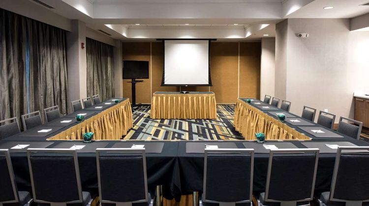 Hampton Inn Albany-Western Ave/Universit Meeting