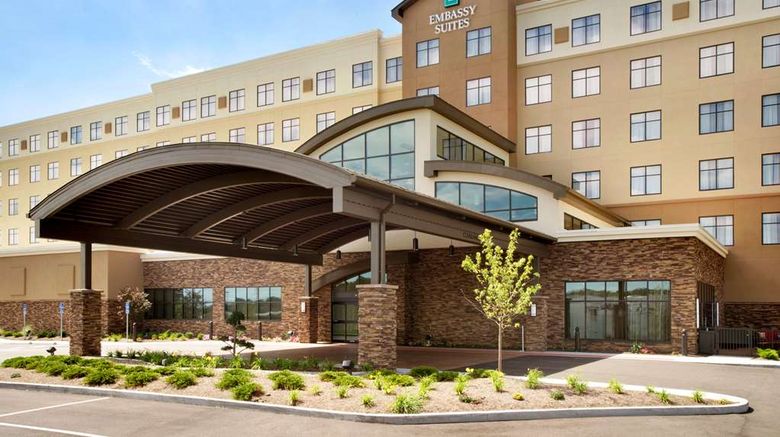<b>Embassy Suites Akron Canton Airport Exterior</b>. Images powered by <a href="https://iceportal.shijigroup.com/" title="IcePortal" target="_blank">IcePortal</a>.