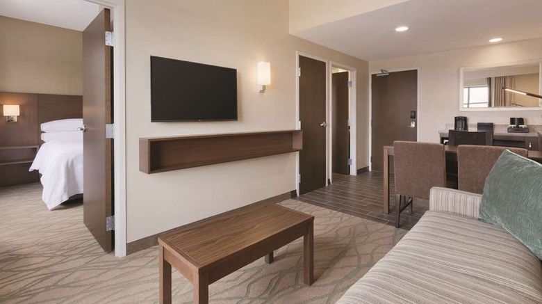 <b>Embassy Suites Akron Canton Airport Room</b>. Images powered by <a href="https://iceportal.shijigroup.com/" title="IcePortal" target="_blank">IcePortal</a>.