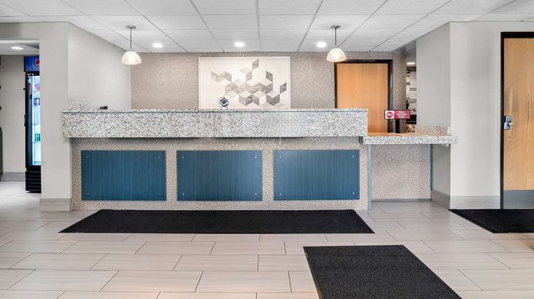 Best Western Plus Airport Inn & Suites Lobby
