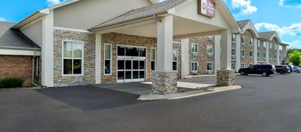 Best Western Plus Airport Inn & Suites Exterior