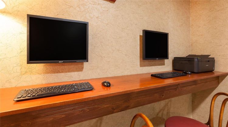 Baymont Inn & Suites Chelsea Other